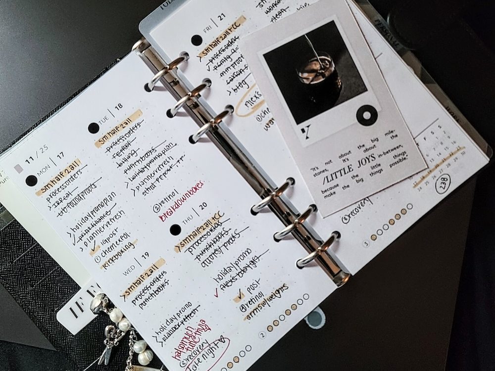 DESIGN YOUR 2026: A GENTLE RESET (NOT A REINVENTION)